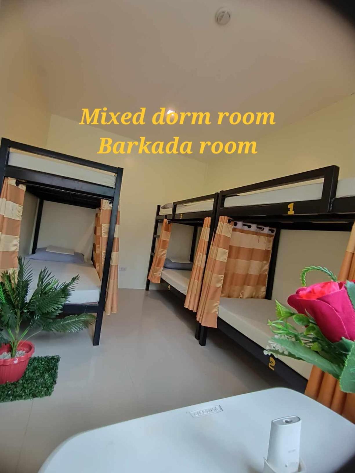 Cheri Backpackers Hostel Моалбоал Екстериор снимка