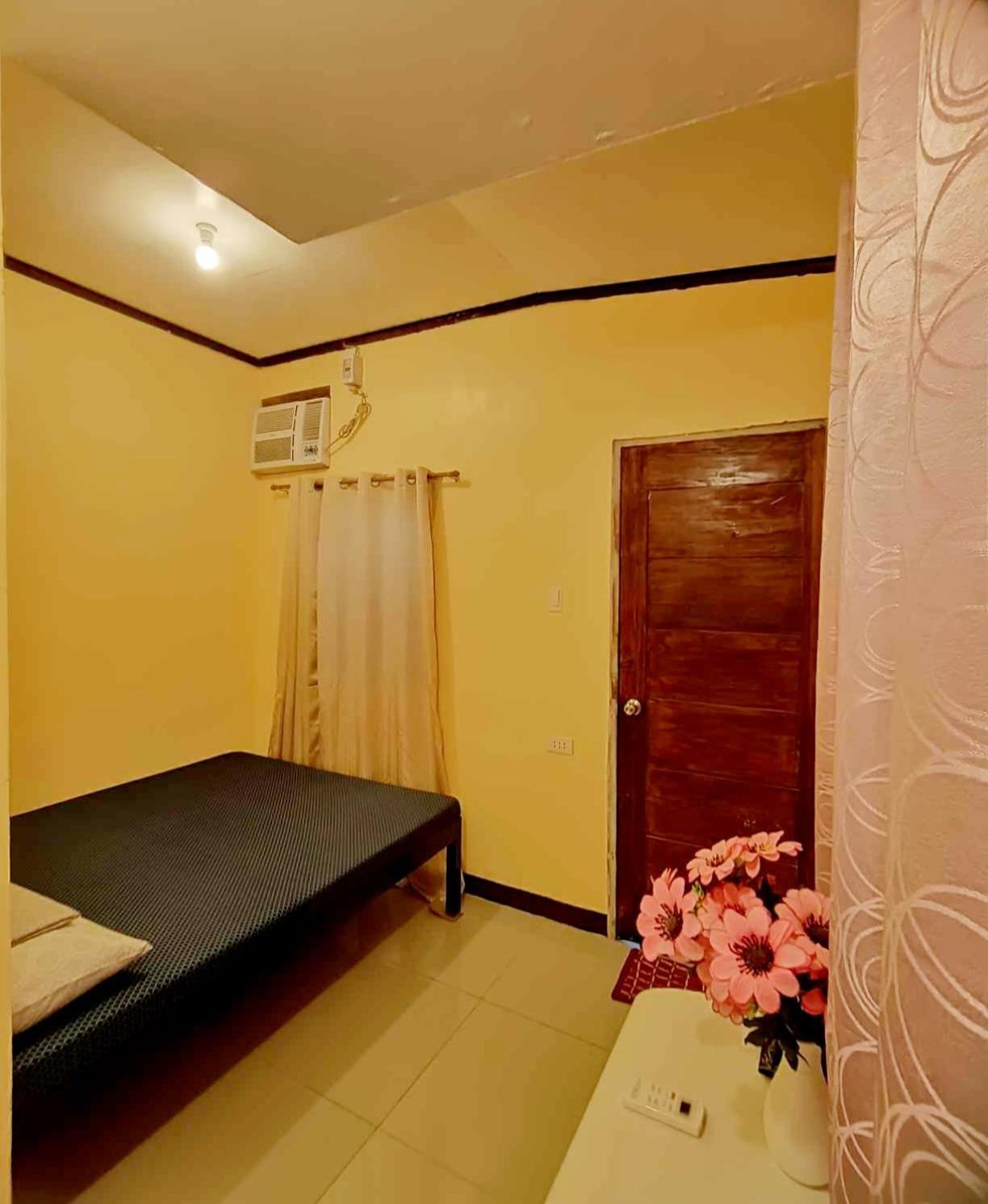 Cheri Backpackers Hostel Моалбоал Екстериор снимка