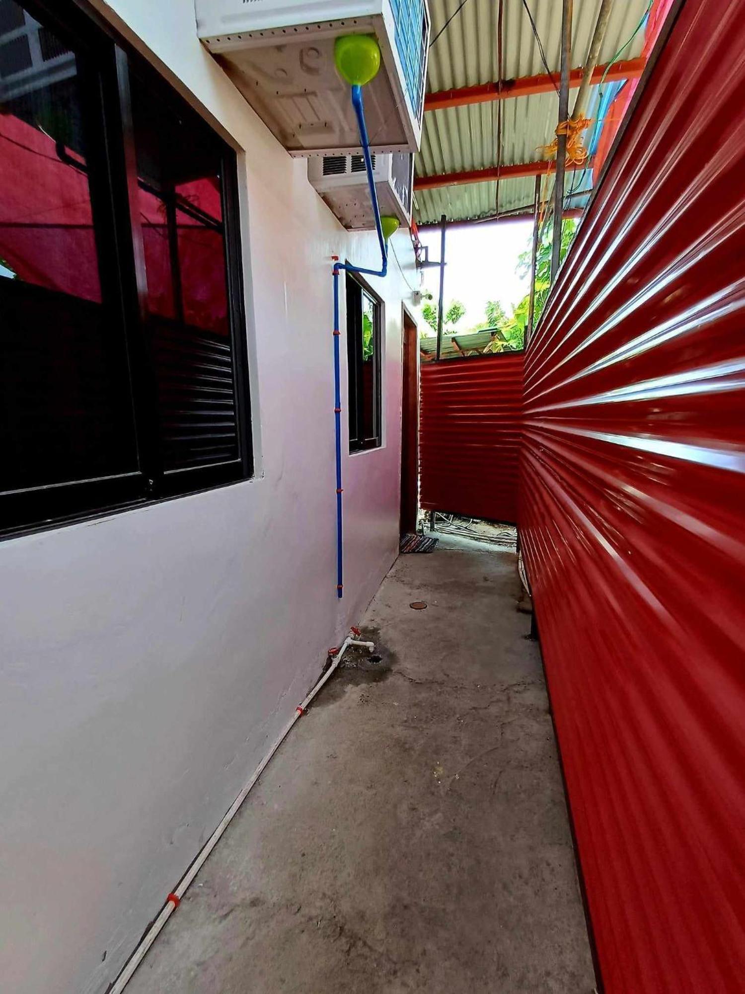 Cheri Backpackers Hostel Моалбоал Екстериор снимка