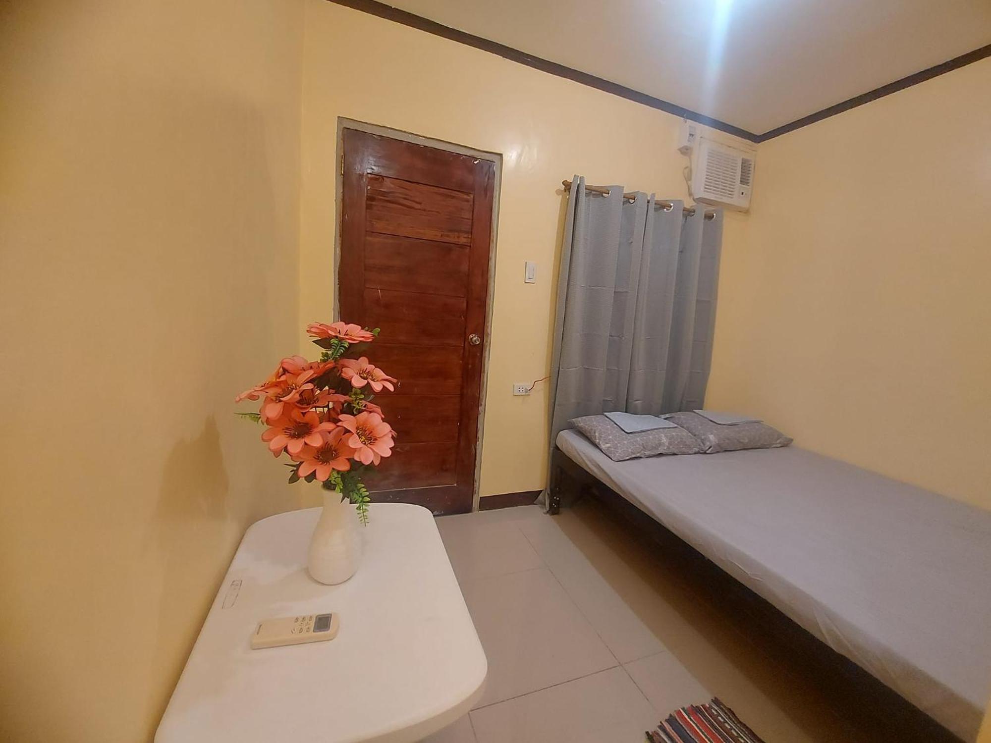 Cheri Backpackers Hostel Моалбоал Екстериор снимка