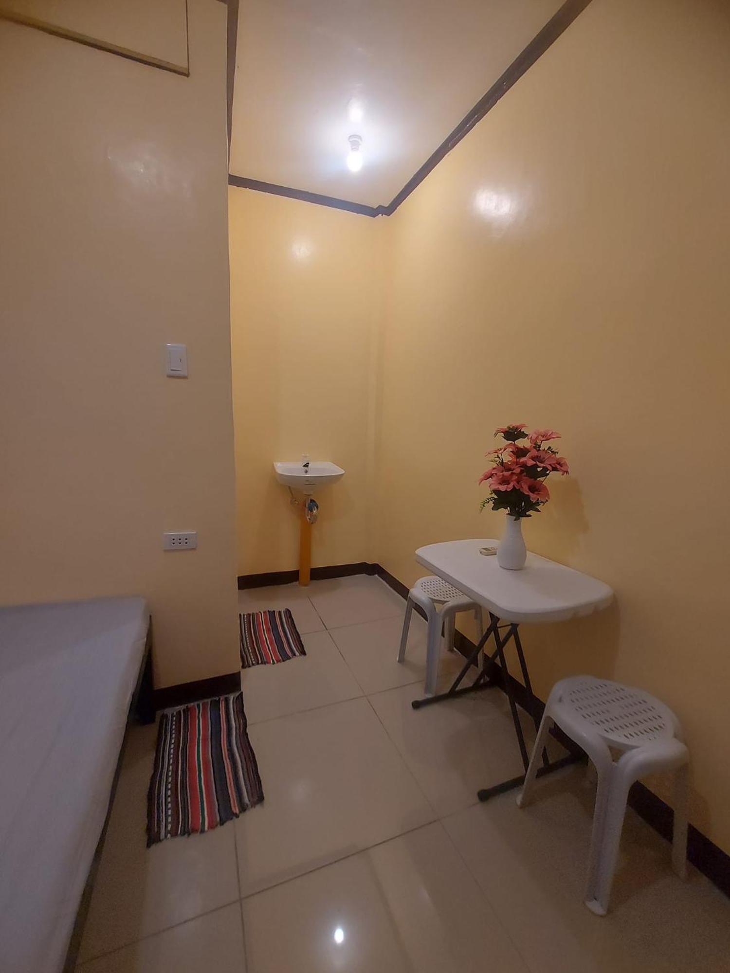 Cheri Backpackers Hostel Моалбоал Екстериор снимка