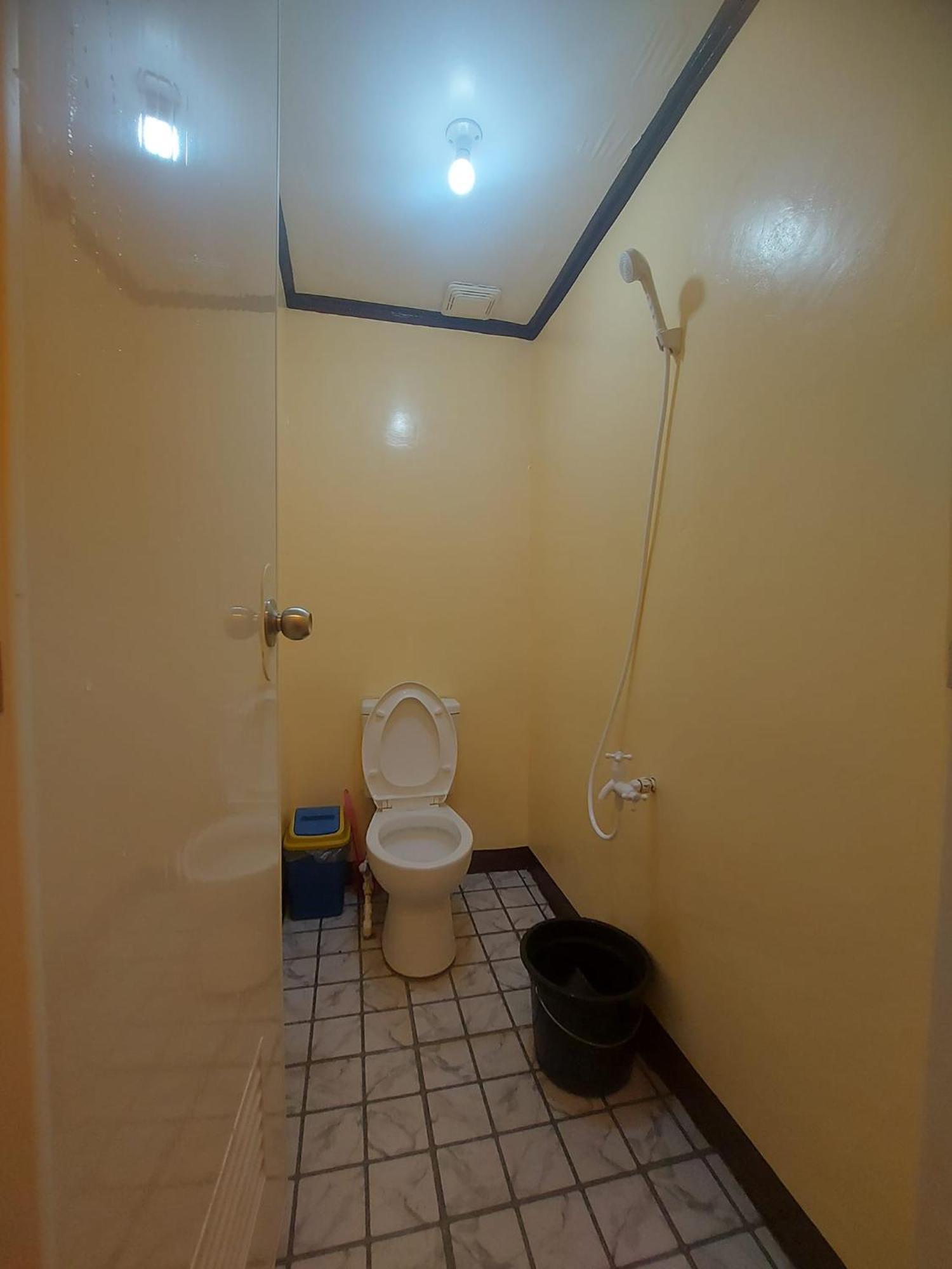 Cheri Backpackers Hostel Моалбоал Екстериор снимка