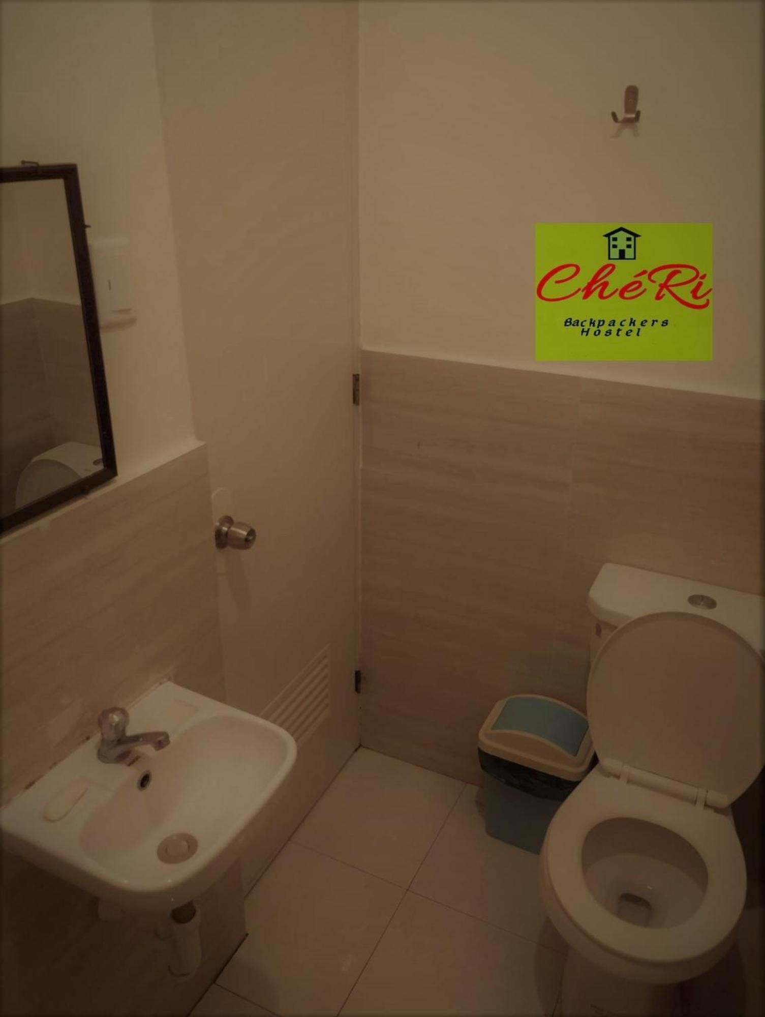 Cheri Backpackers Hostel Моалбоал Екстериор снимка