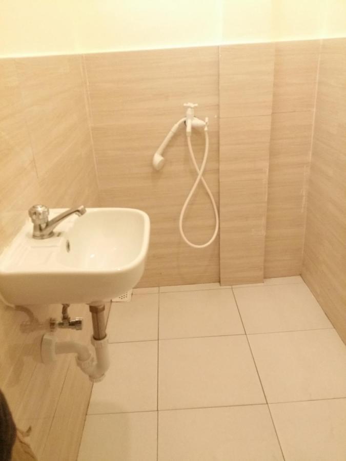 Cheri Backpackers Hostel Моалбоал Екстериор снимка