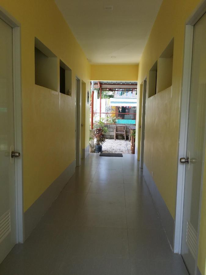 Cheri Backpackers Hostel Моалбоал Екстериор снимка